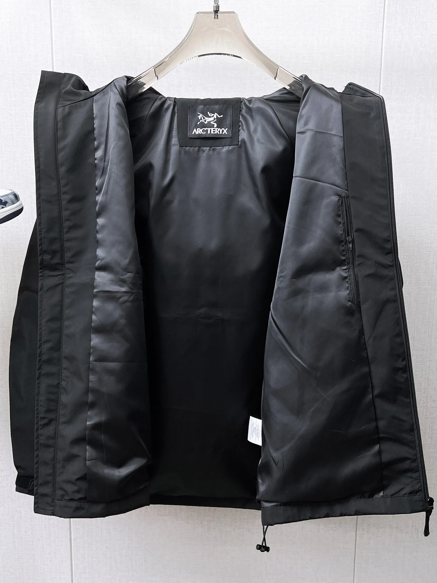 Same Style， ， 2026 New Arrival ， Original Premium Breathable ， ， ， Quality。 ， Sizes：M～3XL，